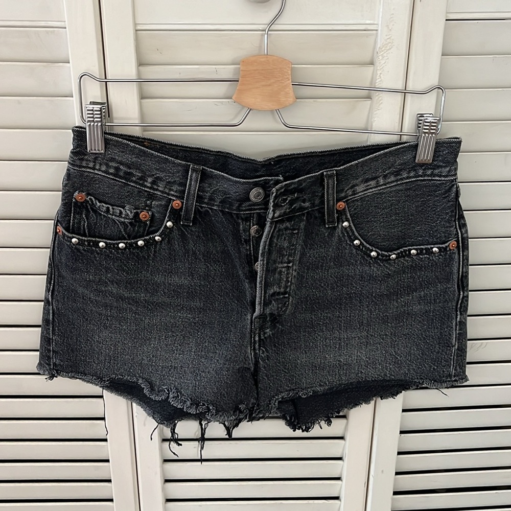 LEVI’s 501 shorts. Like new.
